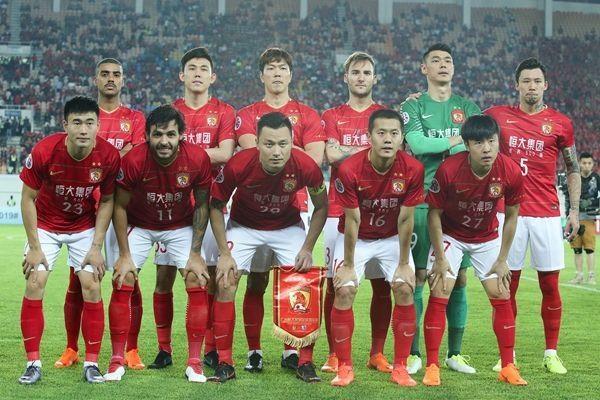拜仁vs沃尔夫斯堡：卡尔首发，凯恩、迪亚斯出战