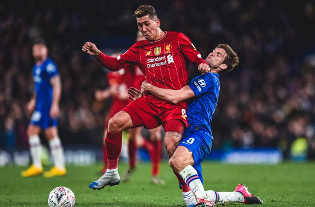 LPL上演退役之战，Scout小虎成为宿敌，IG获得复活甲，依然很危险