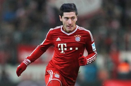 [德甲]穆勒禁区内横传 金玟哉跟进爆射得手