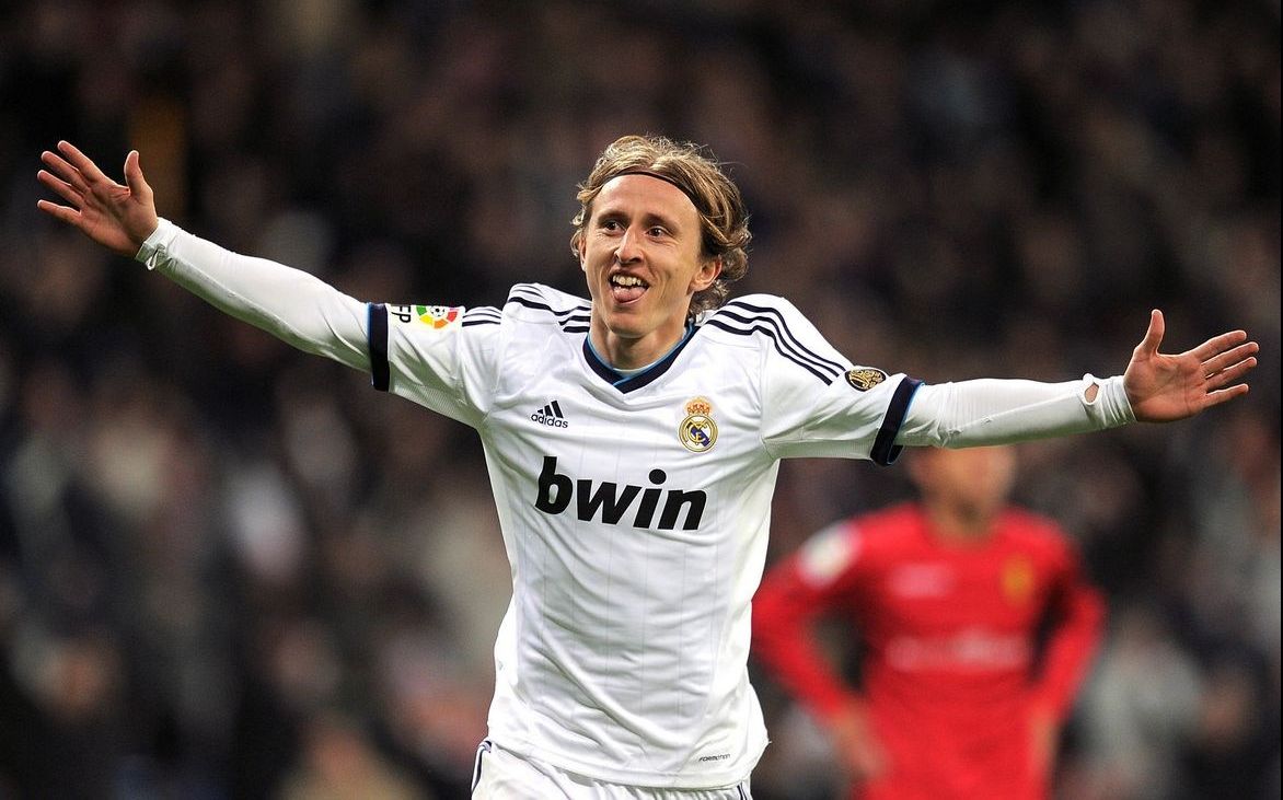 《决胜巅峰》×京东电竞跨界联动 推出“巅峰献礼 京享福利”主题活动